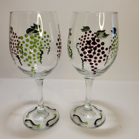 Hand Painted Wine Glasses Purple and Green Grapes Set of 2 17 oz. - Picture 2 of 6
